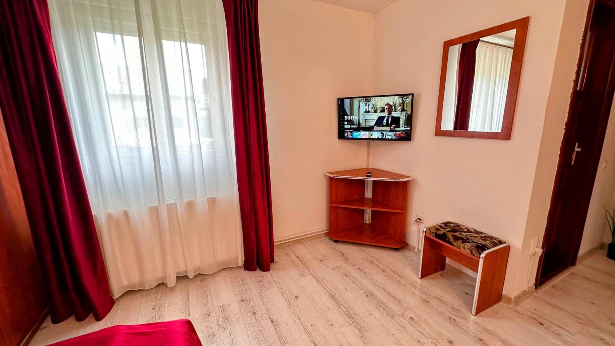 Отель Valea Alba View - Self Check-In Буштени Экстерьер фото