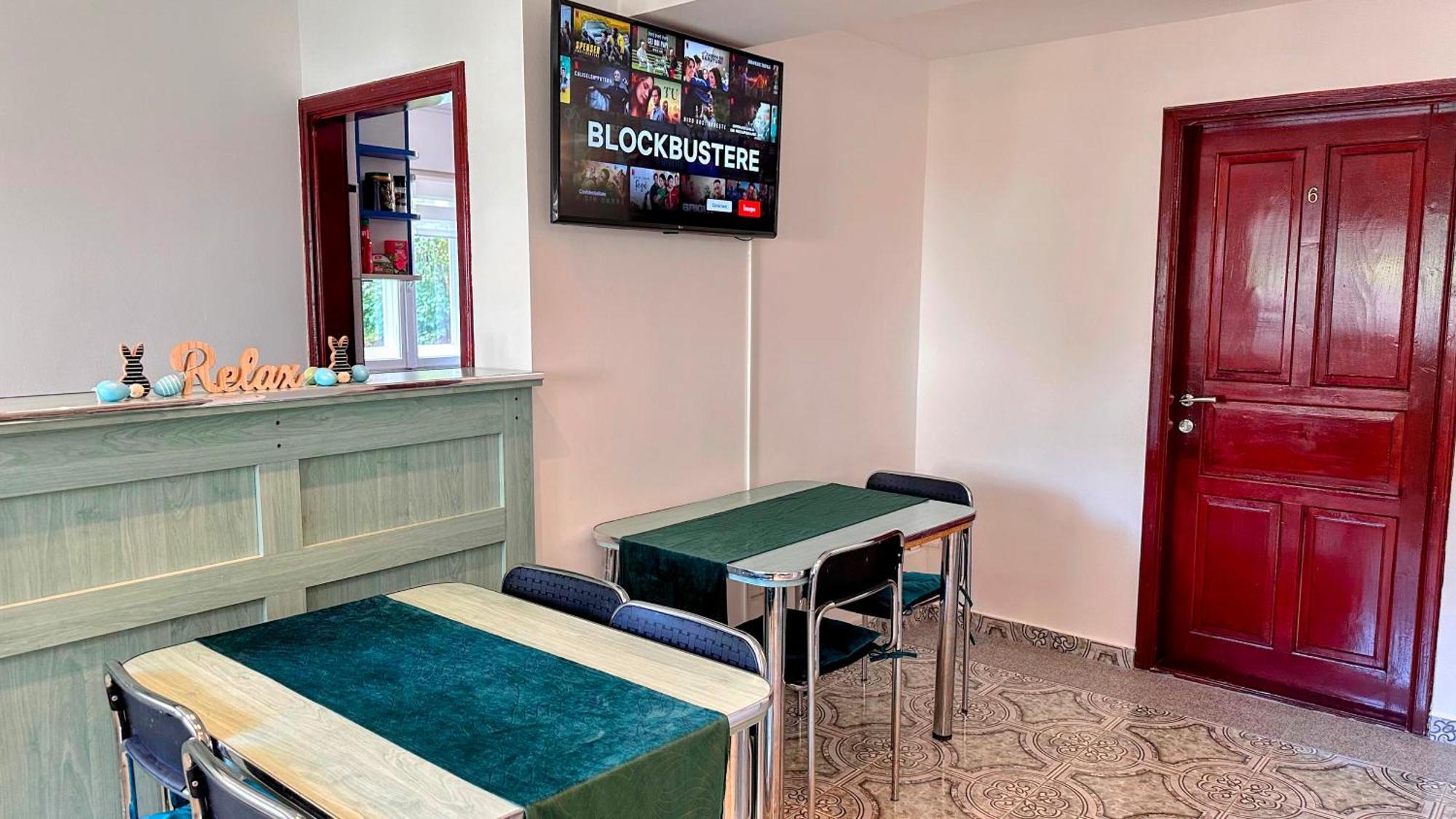 Отель Valea Alba View - Self Check-In Буштени Экстерьер фото
