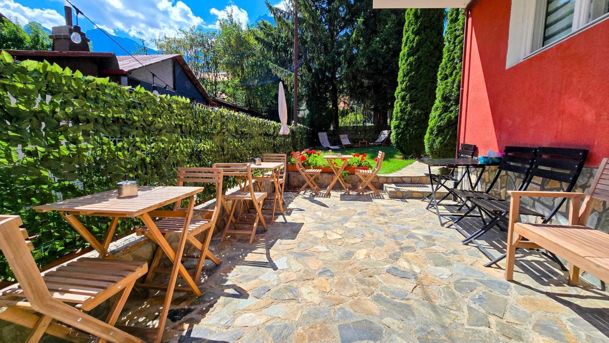 Отель Valea Alba View - Self Check-In Буштени Экстерьер фото